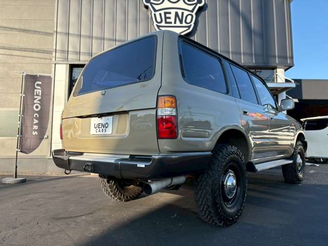 Toyota Land Cruiser 80 8
