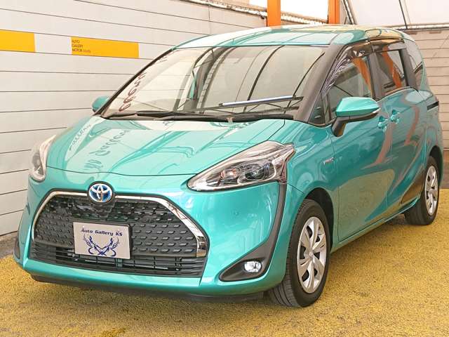 Toyota Sienta 7