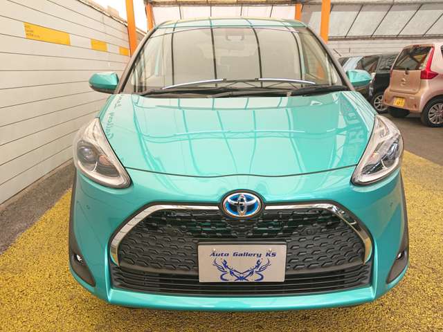 Toyota Sienta 8
