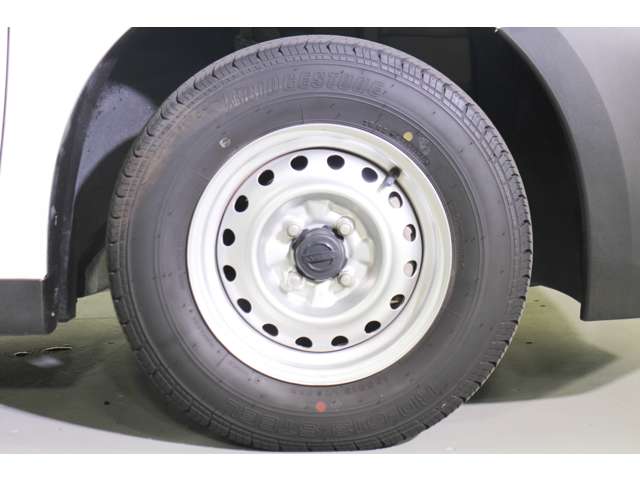 Nissan NV150 AD 5