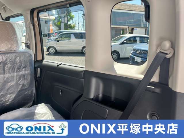Mitsubishi Delica Mini 12