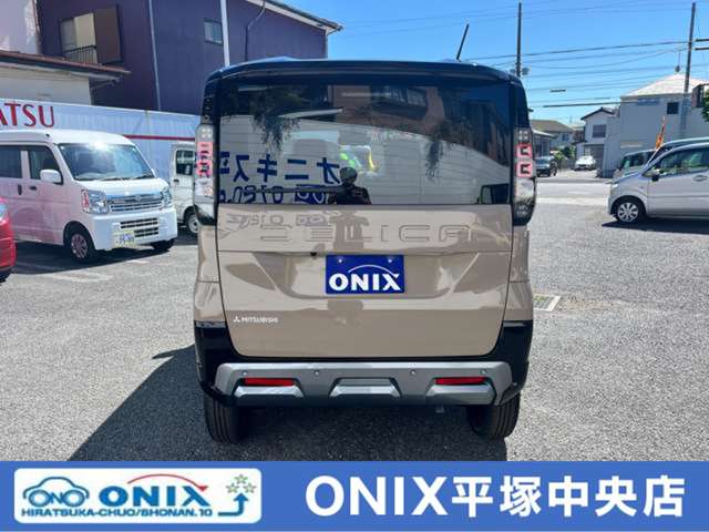 Mitsubishi Delica Mini 6