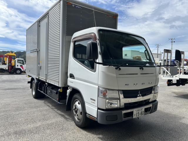 Mitsubishi Fuso Canter 4
