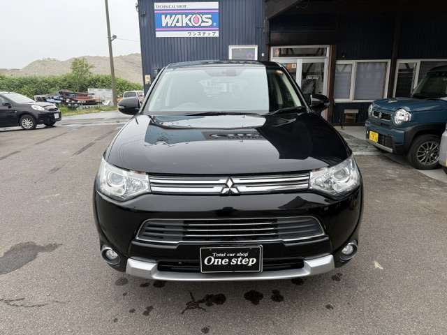 Mitsubishi Outlander PHEV 2