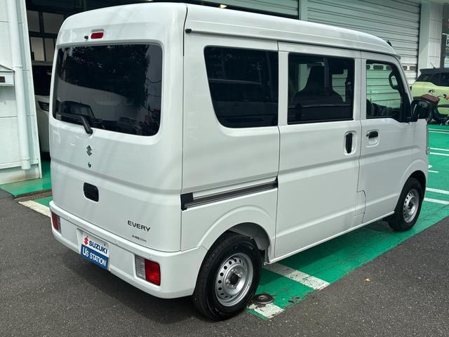 Suzuki Every 2
