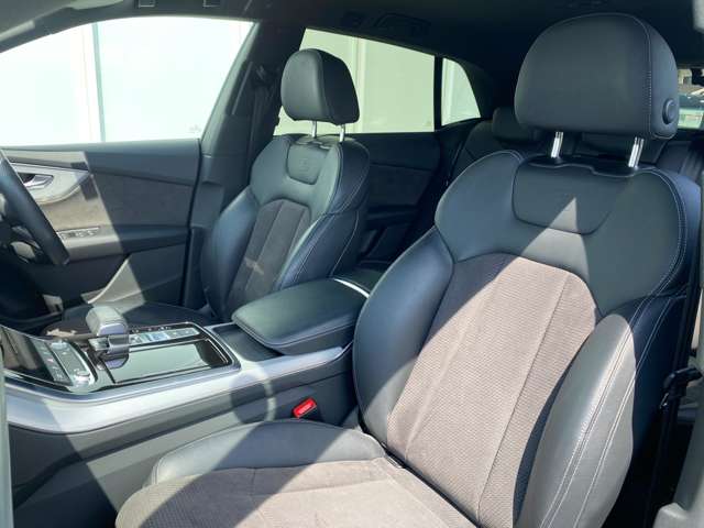 Audi Q8 12