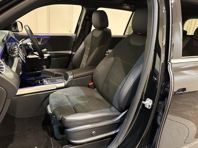 Mercedes-Benz GLB 7