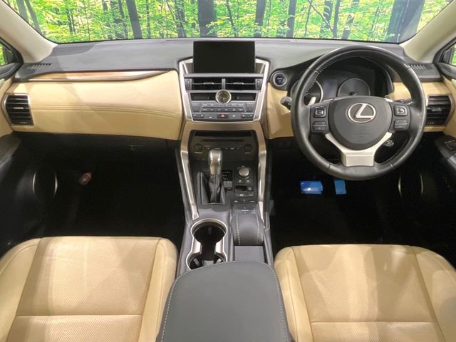 Lexus NX 2
