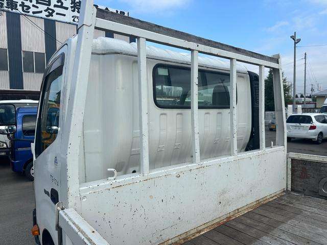 Hino Dutro 7