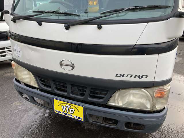 Hino Dutro 5
