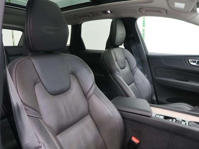 Volvo XC60 11