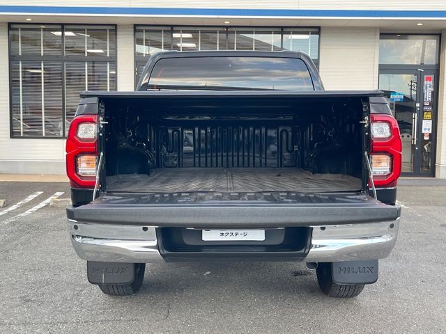 Toyota Hilux 3