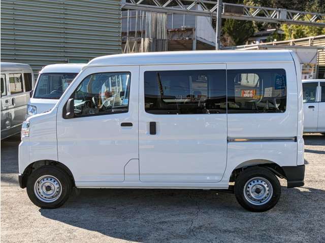 Daihatsu Hijet Cargo 11