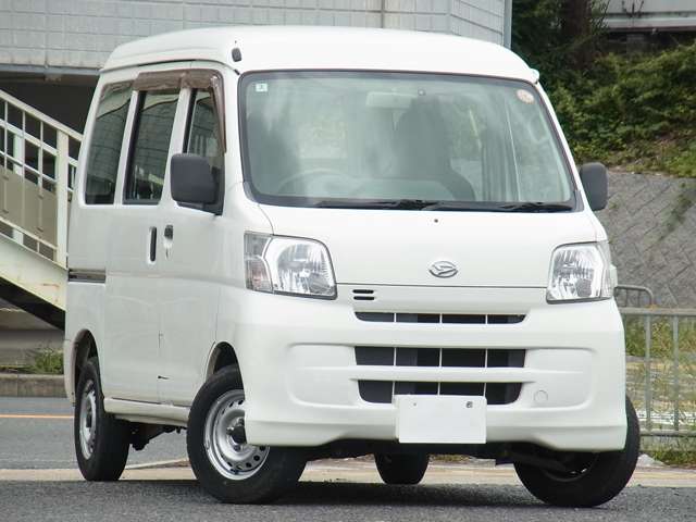 Daihatsu Hijet Cargo 11