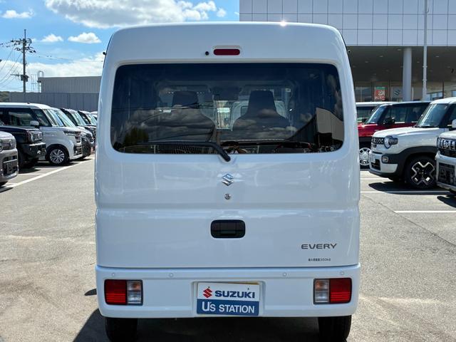 Suzuki Every 11