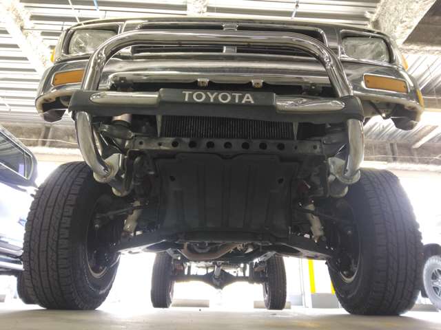 Toyota Hilux 8