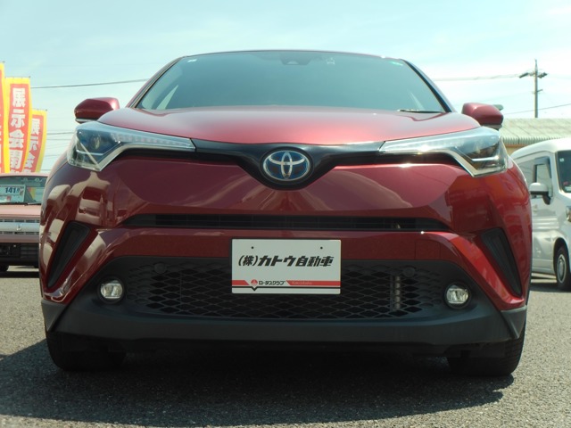 Toyota C-HR 2