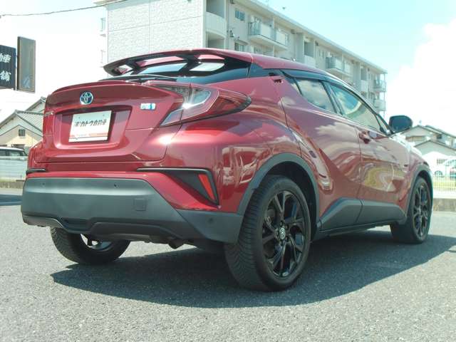 Toyota C-HR 7