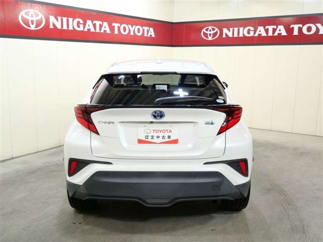 Toyota C-HR 5