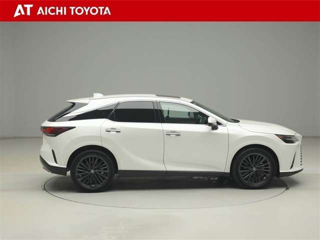 Lexus RX 7