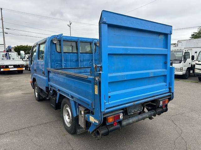 Toyota Toyoace 4