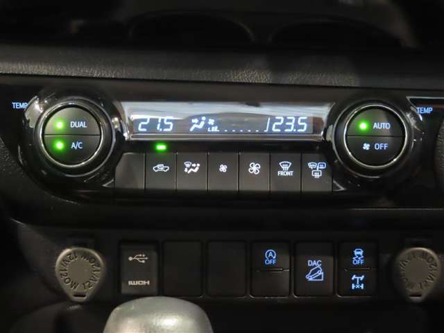 Toyota Hilux 11