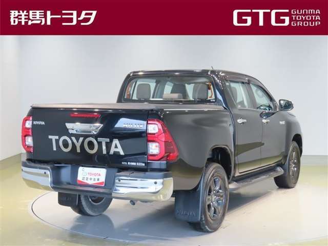 Toyota Hilux 5