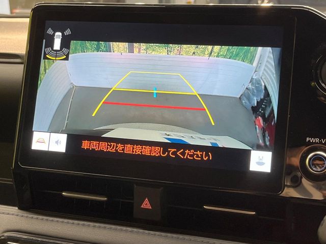 Toyota Voxy 4