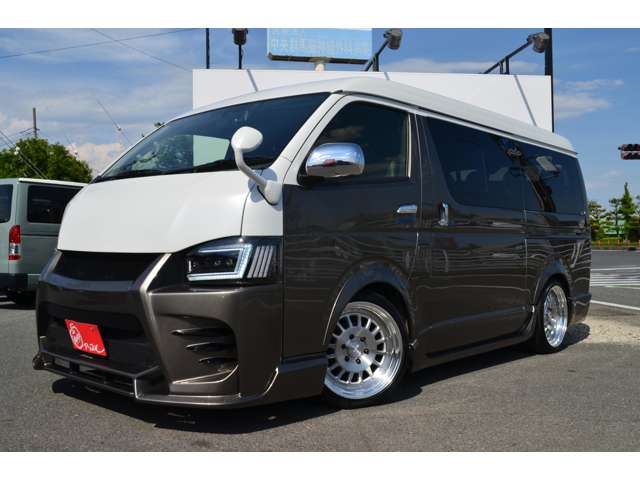 Toyota Hiace 10