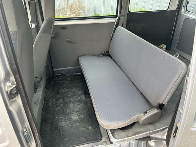 Mitsubishi Minicab Van 10