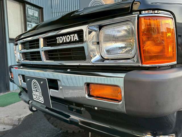 Toyota Hilux Surf 7