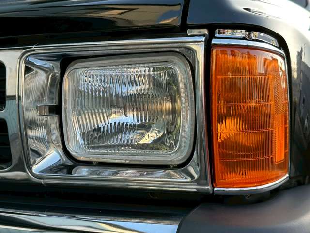 Toyota Hilux Surf 10