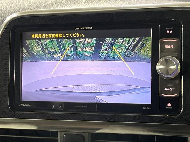 Toyota Sienta 3