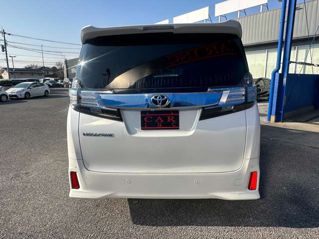 Toyota Vellfire 11
