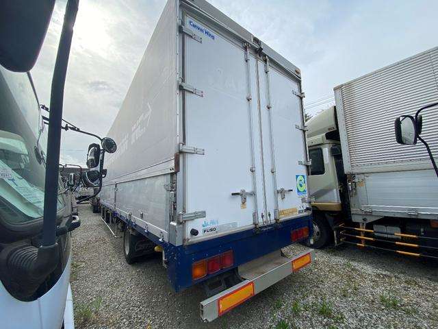 Mitsubishi Fuso Fighter 4