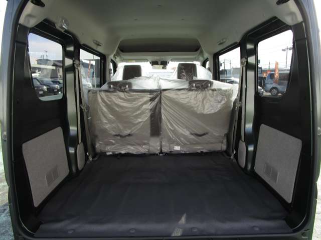 Suzuki Every 8