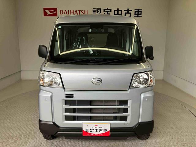Daihatsu Hijet Cargo 2