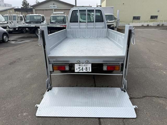 Toyota Light Ace Truck 12