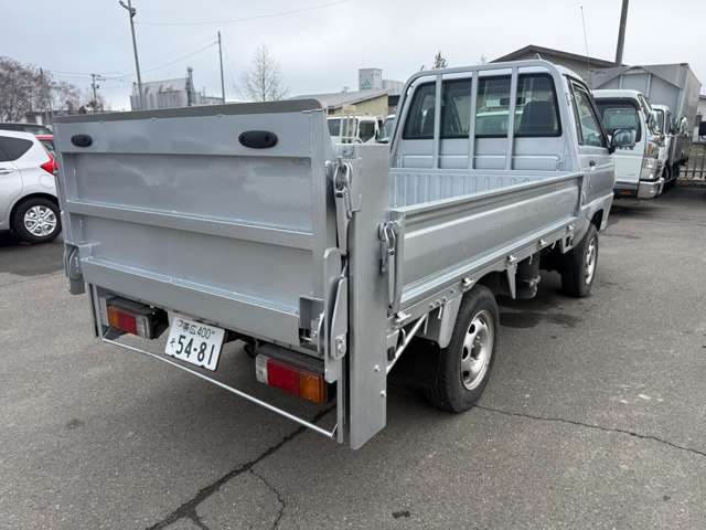 Toyota Light Ace Truck 5