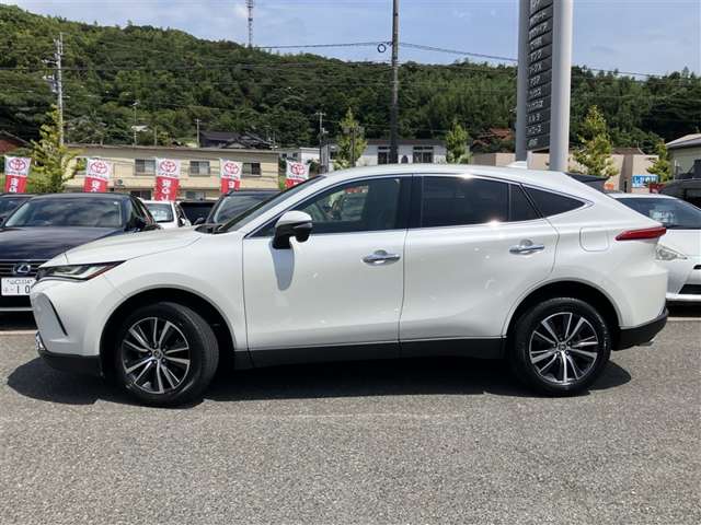 Toyota Harrier 3