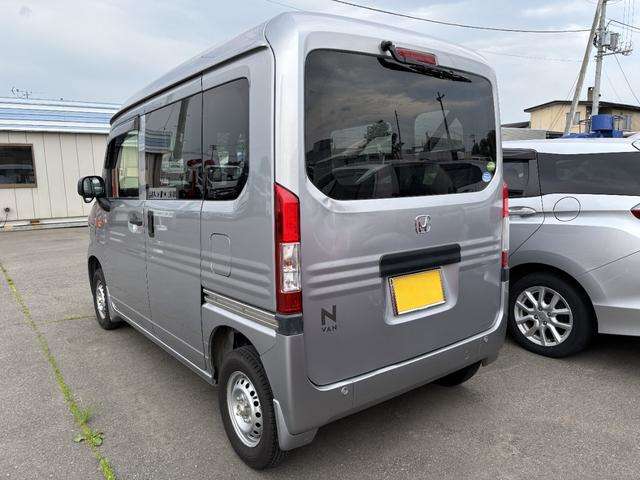 Honda N-VAN 4