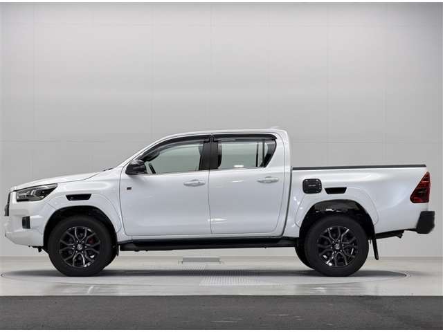Toyota Hilux 4