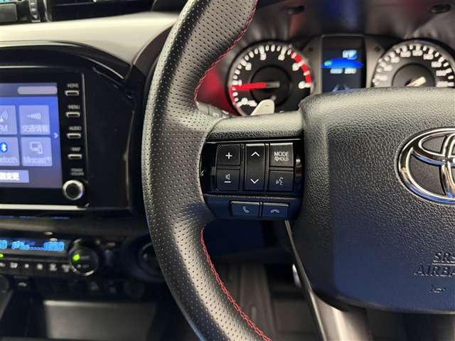 Toyota Hilux 9