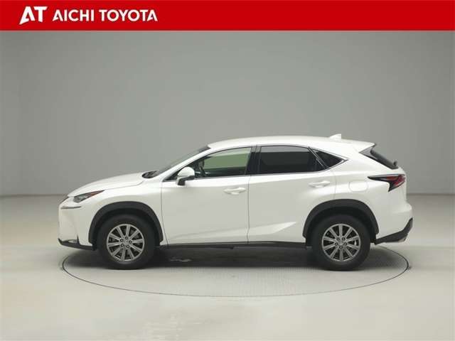 Lexus NX 3