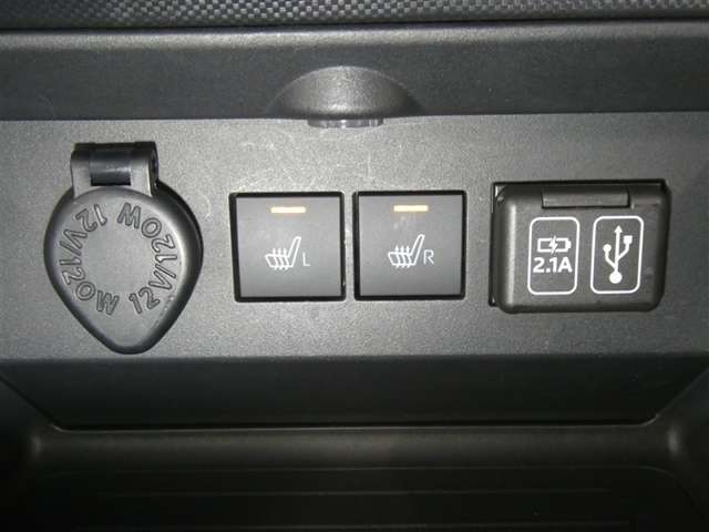Daihatsu Rocky 9
