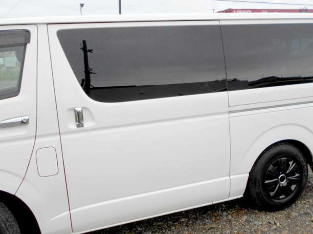 Toyota Regius Ace 9