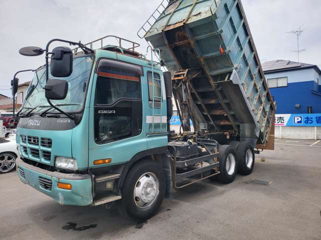 Isuzu Giga 5