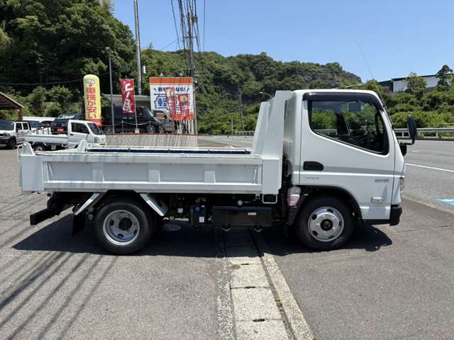Mitsubishi Fuso Canter 8
