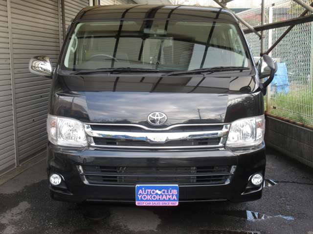 Toyota Hiace 3