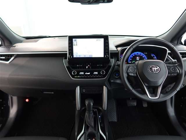 Toyota Corolla Cross 8